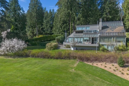 Office / Den Photo of 460 Southborough Drive, West Vancouver, BC