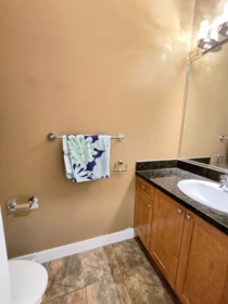 Powder Room Photo of 19650 73a Avenue, Langley, BC