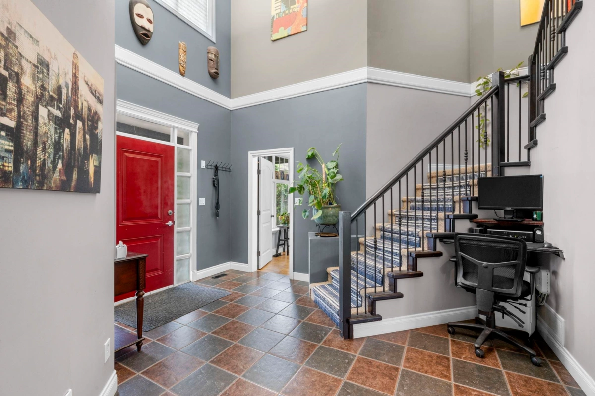 Living Room Photo of 45921 Verbena Drive, Chilliwack, BC