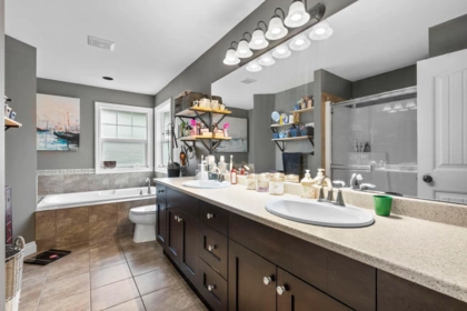 Mudroom Photo of 45921 Verbena Drive, Chilliwack, BC