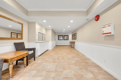 Hallway Photo of 206 15323 17a Avenue, Surrey, BC