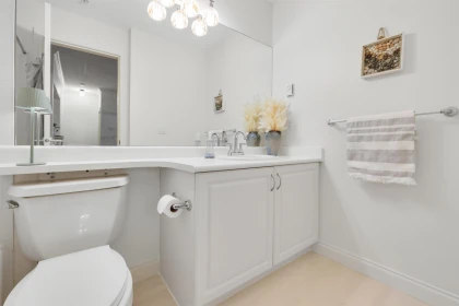 Powder Room Photo of 206 15323 17a Avenue, Surrey, BC