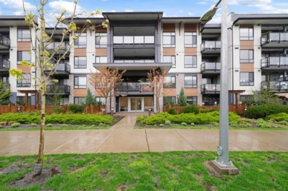 Loft / Bonus Room Photo of 208 7506 199a Street, Langley, BC