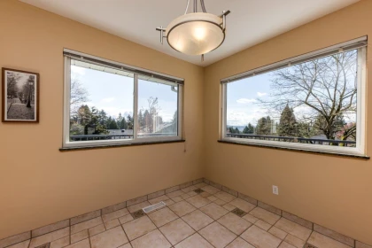 Mudroom Photo of 2094 Viewlynn Drive, North Vancouver, BC