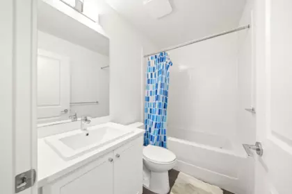 Entry Foyer Photo of 156 15778 85 Avenue, Surrey, BC