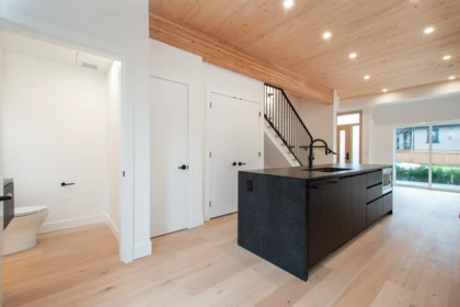 Breakfast Nook Photo of 4170 Columbia Street, Vancouver, BC