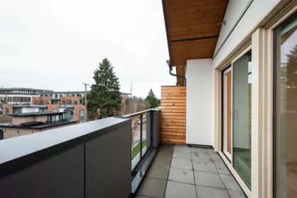 Entry Foyer Photo of 4170 Columbia Street, Vancouver, BC