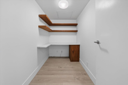 Staircase Photo of 610 680 Seylynn Crescent, North Vancouver, BC