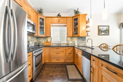 Kitchen Photo of 56 9012 Walnut Grove Drive, Langley, BC