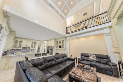 Entry Foyer Photo of 3411 Raymond Avenue, Richmond, BC