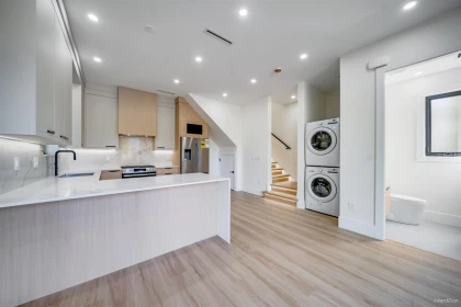 Breakfast Nook Photo of 1 2636 Mcgill Street, Vancouver, BC