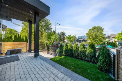 Outdoor Patio Photo of 1 2636 Mcgill Street, Vancouver, BC