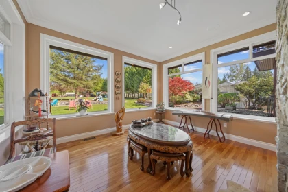 Breakfast Nook Photo of 12366 240 Street, Maple Ridge, BC