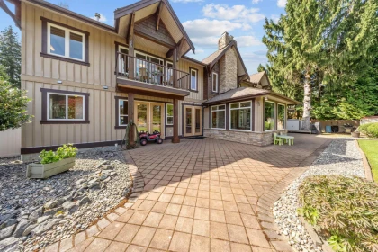 Hot Tub / Spa Photo of 12366 240 Street, Maple Ridge, BC