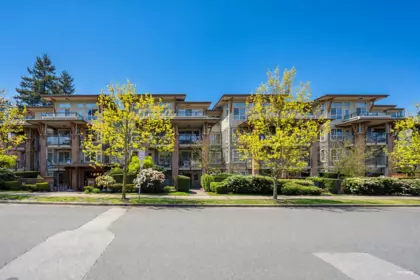 Swimming Pool Photo of 416 7131 Stride Avenue, Burnaby, BC