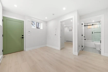 Aerial View of 1 3274 E 44th Avenue, Vancouver, BC