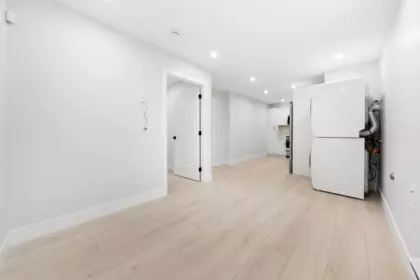 Street View Photo of 1 3274 E 44th Avenue, Vancouver, BC