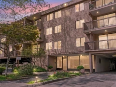 210 8511 Ackroyd Road, Richmond, BC