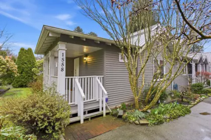 1558 Bowser Avenue, North Vancouver, BC, North Vancouver — Townhouse for sale