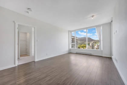 2206 3100 Windsor Gate, Coquitlam, BC, Coquitlam — Apartment/Condo for sale