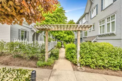 Outdoor Patio Photo of 20 5858 142 Street, Surrey, BC
