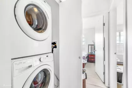 Powder Room Photo of 20 5858 142 Street, Surrey, BC