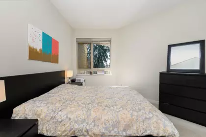 Breakfast Nook Photo of 311 159 W 22nd Street, North Vancouver, BC