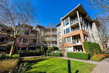 Laundry Room Photo of 311 159 W 22nd Street, North Vancouver, BC