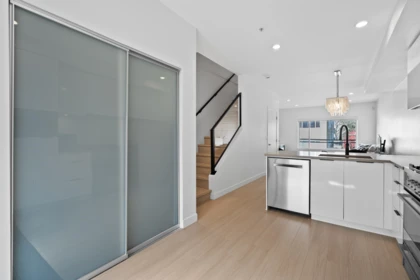 Kitchen Photo of 216 455 E 16th Avenue, Vancouver, BC