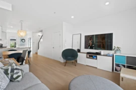 216 455 E 16th Avenue, Vancouver, BC