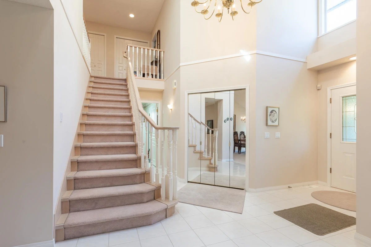 Family Room Photo of 2227 140a Street, Surrey, BC