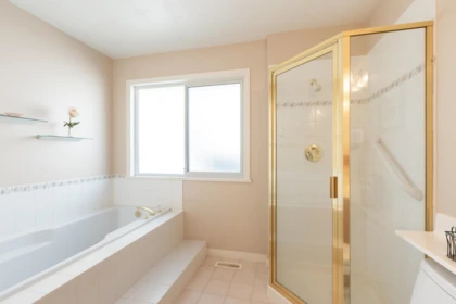 Laundry Room Photo of 2227 140a Street, Surrey, BC