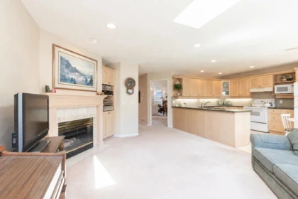 Primary Bathroom Photo of 2227 140a Street, Surrey, BC
