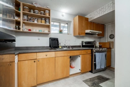 Guest Bathroom Photo of 13782 Harper Road, Surrey, BC