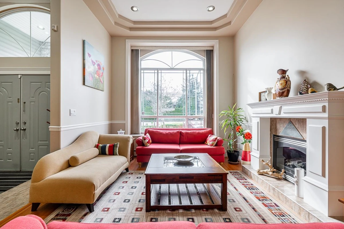 Family Room Photo of 8358 144 Street, Surrey, BC