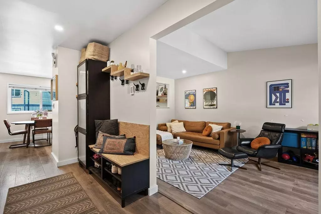 Family Room Photo of 39706 Government Road, Squamish, BC