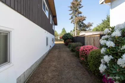 Outdoor Deck Photo of 6858 Tyne Street, Vancouver, BC
