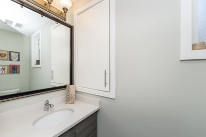Primary Bathroom Photo of 7 9000 General Currie Road, Richmond, BC