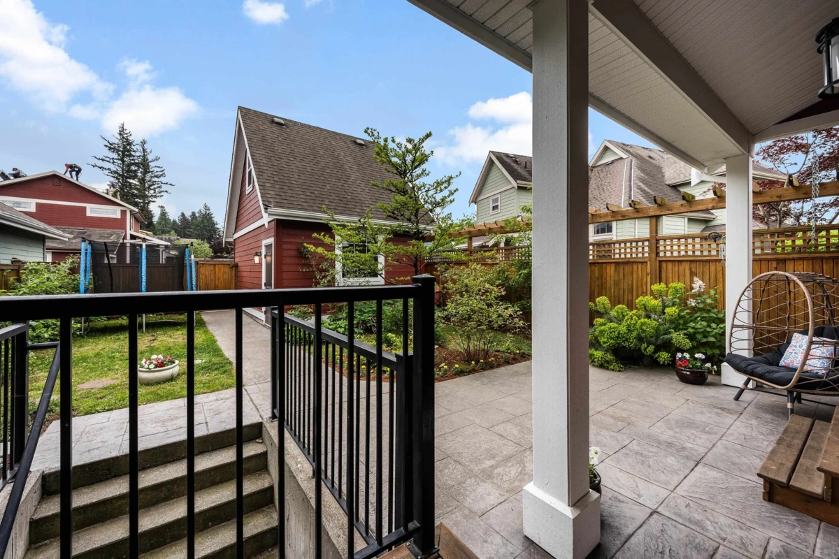 Family Room Photo of 45386 Watson Road, Chilliwack, BC