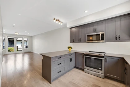 Kitchen Island Photo of 64 1188 Main Street, Squamish, BC