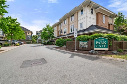 Neighborhood Park Photo Near 14 45290 Soowahlie Crescent, Chilliwack, BC