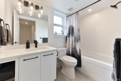 Laundry Room Photo of 23 12018 237 Street, Maple Ridge, BC