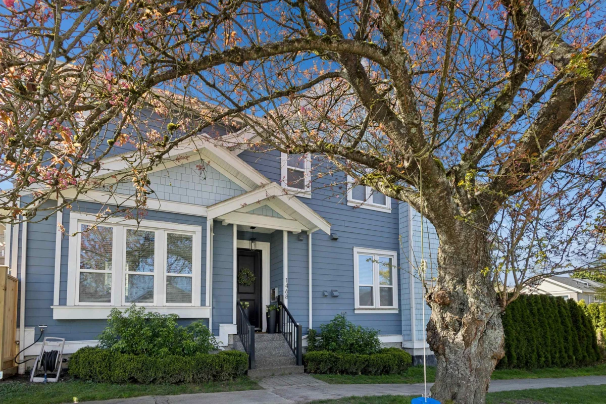 Family Room Photo of 1468 E 21st Avenue, Vancouver, BC