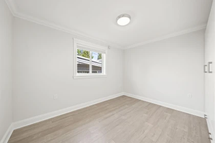 Garage Interior Photo of 1720 Sutherland Avenue, North Vancouver, BC