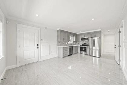 Hallway Photo of 1720 Sutherland Avenue, North Vancouver, BC