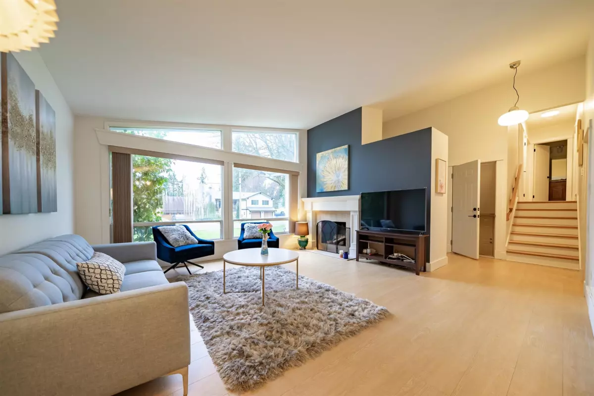 Family Room Photo of 10979 64a Avenue, Delta, BC