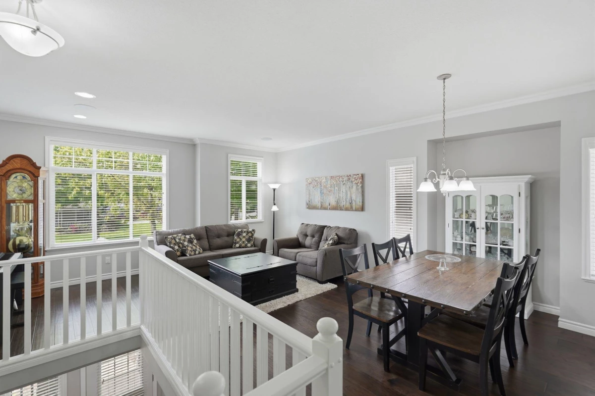 Dining Area Photo of 35465 Nakiska Court, Abbotsford, BC