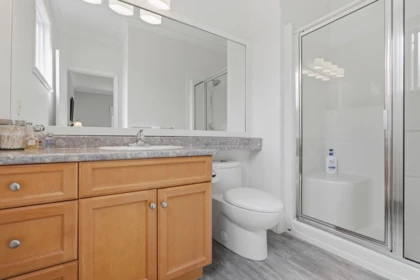 Mudroom Photo of 35465 Nakiska Court, Abbotsford, BC