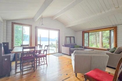 Breakfast Nook Photo of 715 Bowen View Road, Gambier Island, BC