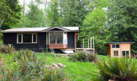 Kitchen Photo of 715 Bowen View Road, Gambier Island, BC